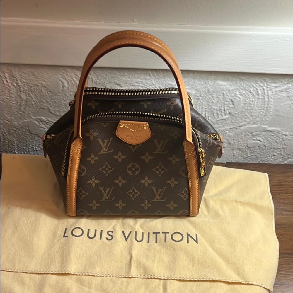 Louis Vuitton Brown Monogram Handbag